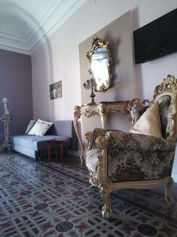 Manzoni Suite Home Aeroporto di Catania Fontana Rossa Esterno foto